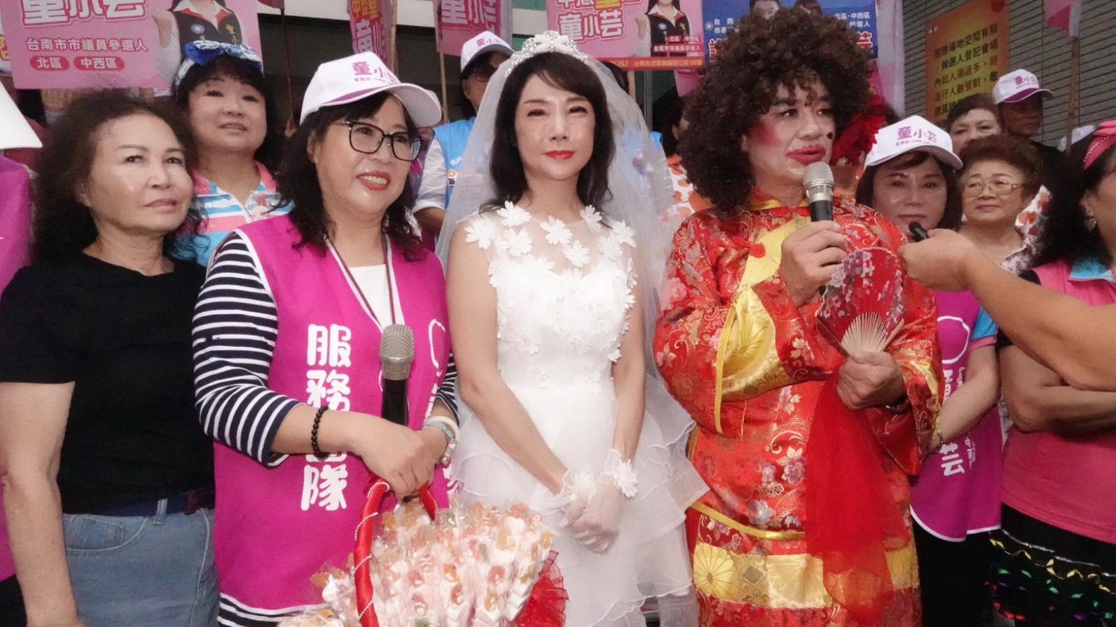 披婚紗登記參選!童小芸宣示「嫁給台南」:全力爭取北中西區市民託付