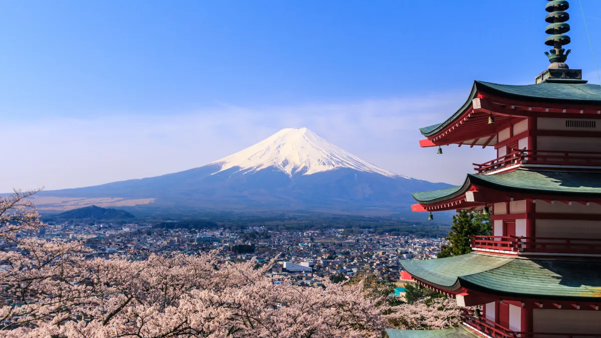 除了照片,還有什麼方法可以帶富士山回家?(圖/Reginald_Pentinio@flickr)