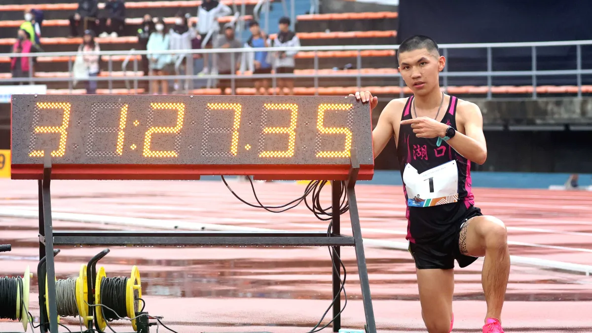 湖口高中徐立紘31:27.35破大會紀錄
