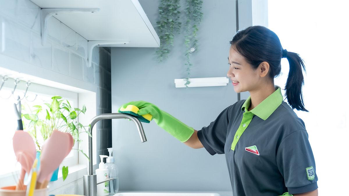 時間彈性、維持整潔,半數民眾改採年後打掃。看準消費者需求,信義居家推出年後居家及家電清潔全面9折優惠,幫助民眾輕鬆維持環境整齊。 時間彈性、維持整潔,半數民眾改採年後打掃。看準消費者需求,信義居家推出年後居家及家電清潔全面9折優惠,幫助民眾輕鬆維持環境整齊。