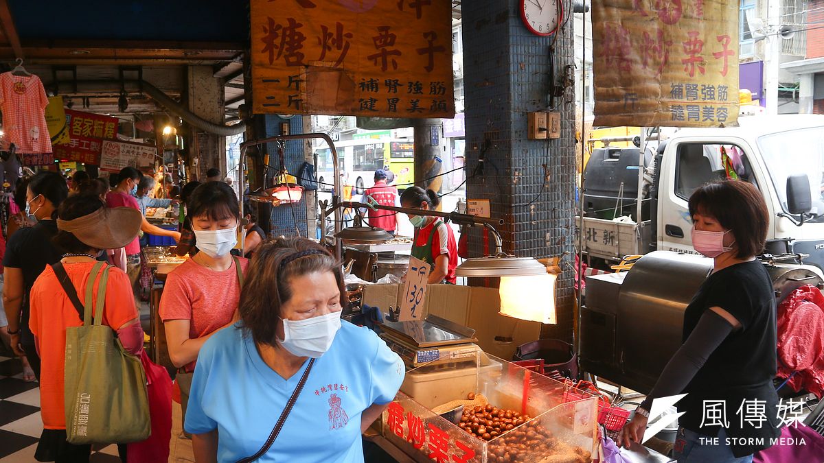 新北市確診人數持續增加,由於足跡太複雜,侯友宜公布累計足跡的地點。(圖/資料照) 新北市確診人數持續增加,由於足跡太複雜,侯友宜公布累計足跡的地點。(圖/資料照)