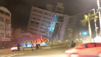 花蓮市商校街阿官火鍋傳出因地震倒蹋。(取自花蓮同鄉會臉書)