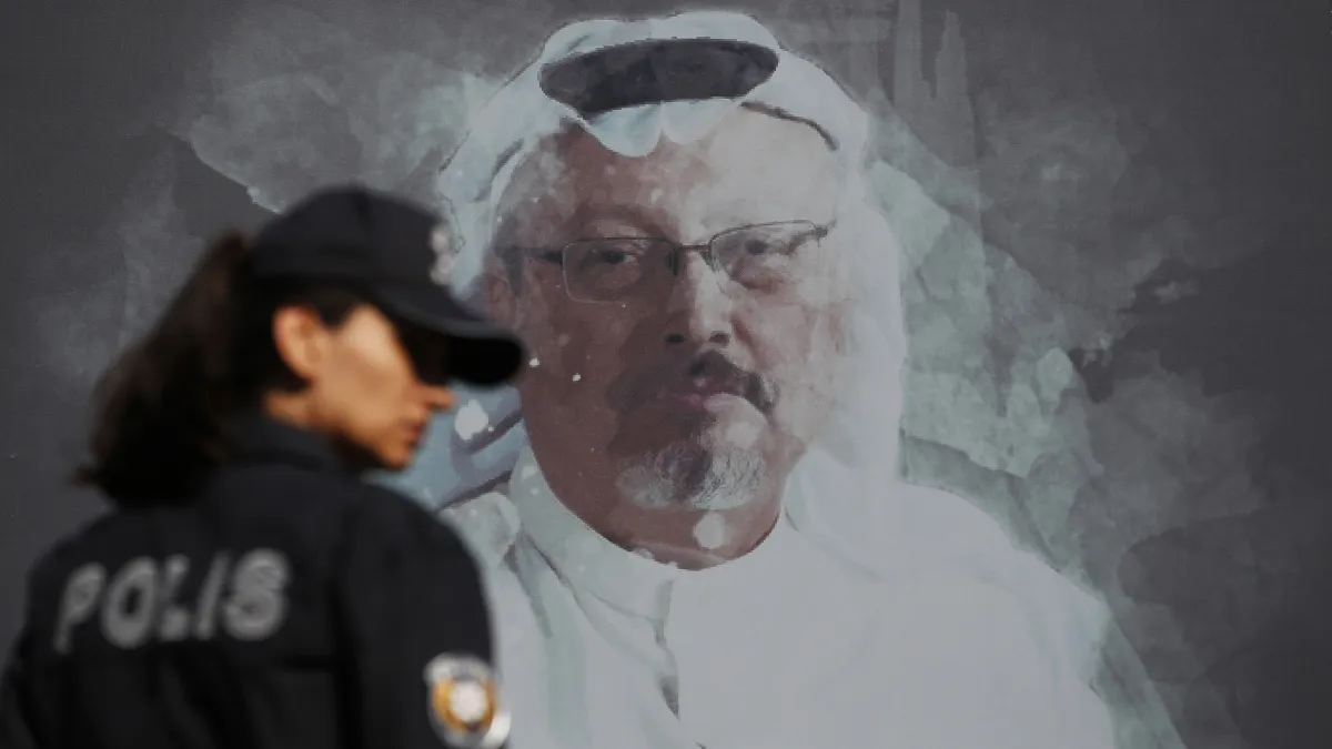 2018年10月2日,沙烏地阿拉伯異議記者哈紹吉(Jamal Khashoggi)遭王儲穆罕默德下令殺害(AP)