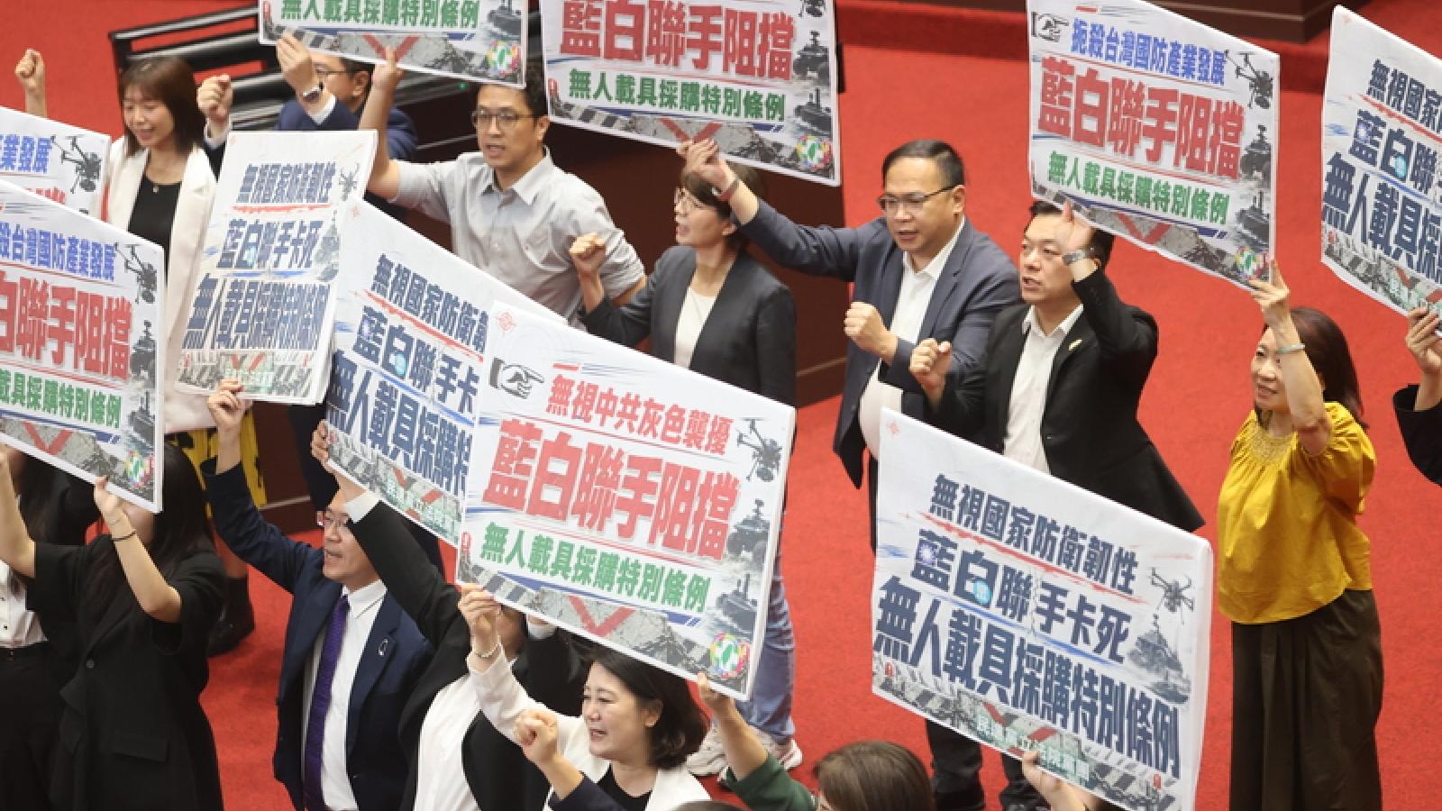 【新新聞】當《經濟學人》說台灣民主正被「綁架」:西方是在保衛台灣民主,還是在要求台灣民主服從抗中?