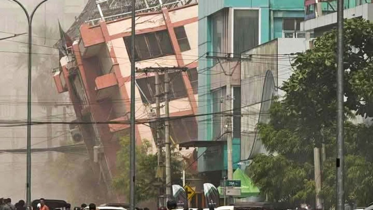 ミャンマー現地時間今日(28日)午後、規模7.7の強い地震が発生し、中国雲南省の昆明、大理やタイのバンコク、チェンマイでも明らかな揺れを感じた。(画像/Xより転載) ミャンマー現地時間今日(28日)午後、規模7.7の強い地震が発生し、中国雲南省の昆明、大理やタイのバンコク、チェンマイでも明らかな揺れを感じた。(画像/Xより転載)