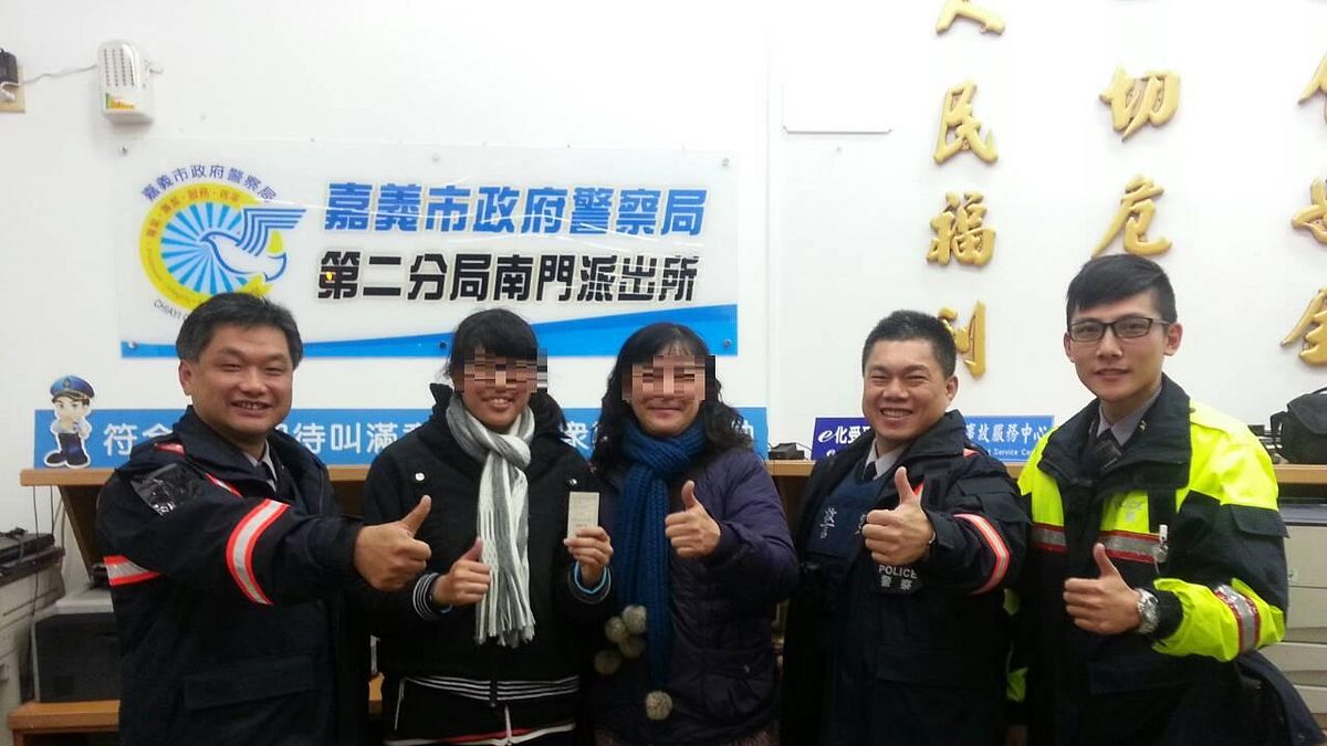 十分鐘找回遺失背包 準考生讚警效率佳 十分鐘找回遺失背包 準考生讚警效率佳