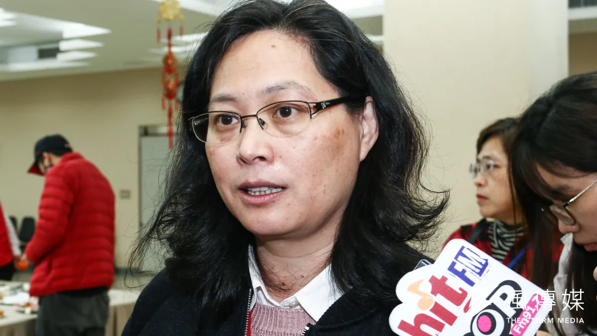 台北市勞動局局長賴香伶11日出席台北市議會新春團拜,並會後訪問談及華航罷工事件。(蔡親傑攝)