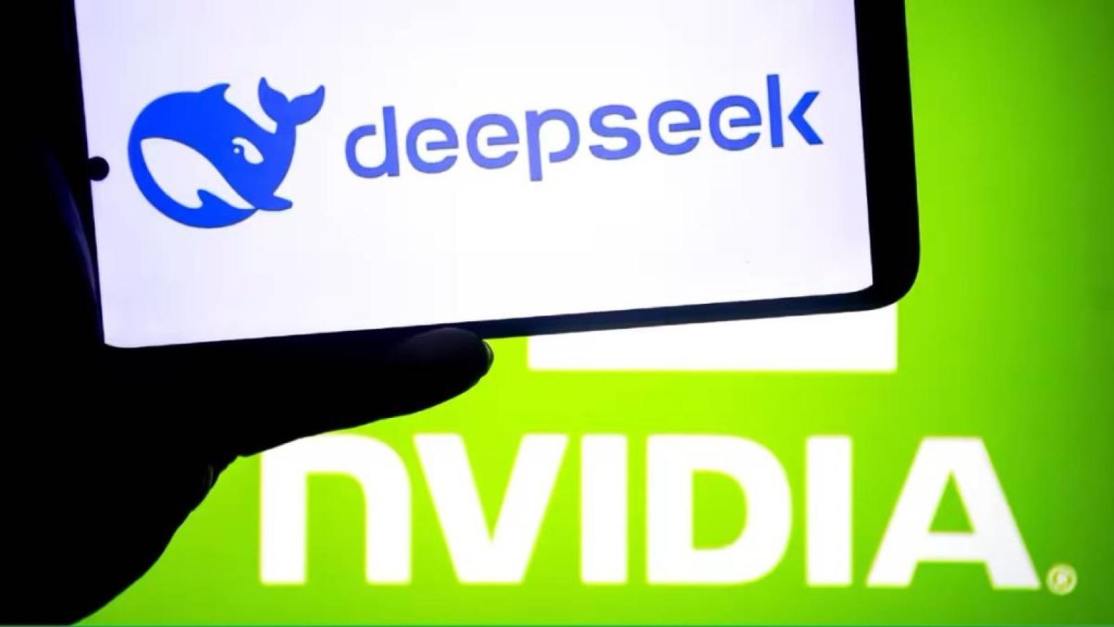 DeepSeek V4.1剛發布 核心工程師嘆「才華埋葬在昨天」:預估AI在1年內超越自己