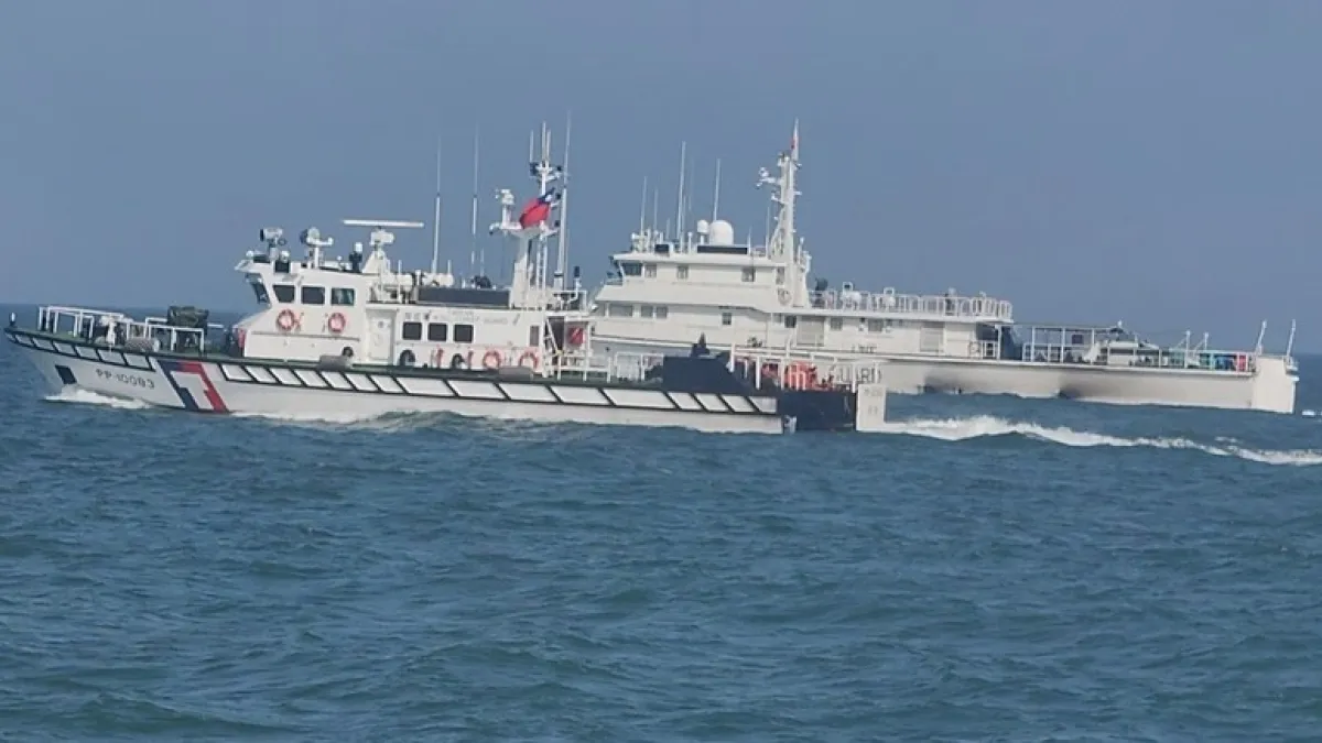 Taiwan Coast Guard patrol boats shadow Chinese Coast Guard vessels near Kinmen's restricted waters on July 21. All four Chinese ships withdrew by around 5 p.m. in what authorities described as the third such incident this month. (Photo: CGA Kinmen-Matsu-P