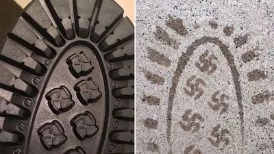 這款皮靴後跟會在地上留下一組卐標記。(BBC中文網)