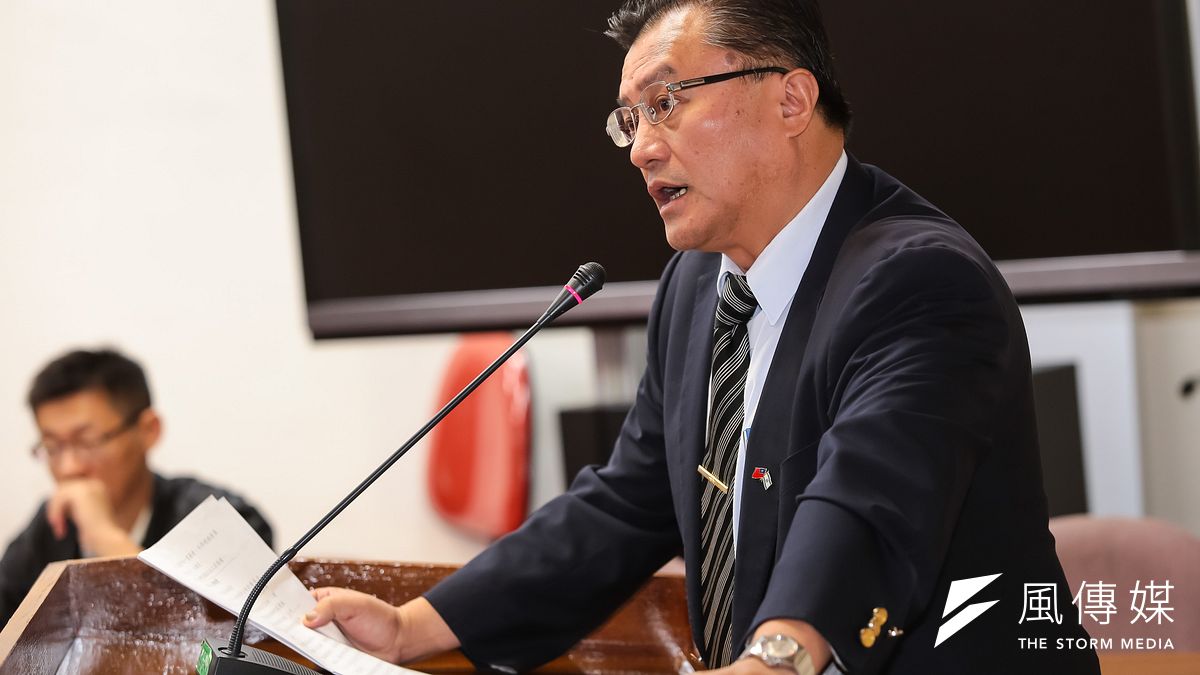 國民黨立委孔文吉16日在立法實務研討會中要求,黨中央必須對同性婚姻有立場,不要讓黨團像「脫韁野馬」,反對和支持的都能談。(資料照,顏麟宇攝) 國民黨立委孔文吉16日在立法實務研討會中要求,黨中央必須對同性婚姻有立場,不要讓黨團像「脫韁野馬」,反對和支持的都能談。(資料照,顏麟宇攝)