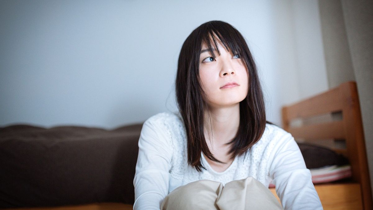 當人對某件事產生放下的想法,第一個問題通常都是「對,我知道我要放下,可是我該如何開始?」其實,要正確與快速的放下只需要三個問句。(圖/すしぱく@pakutaso) 當人對某件事產生放下的想法,第一個問題通常都是「對,我知道我要放下,可是我該如何開始?」其實,要正確與快速的放下只需要三個問句。(圖/すしぱく@pakutaso)