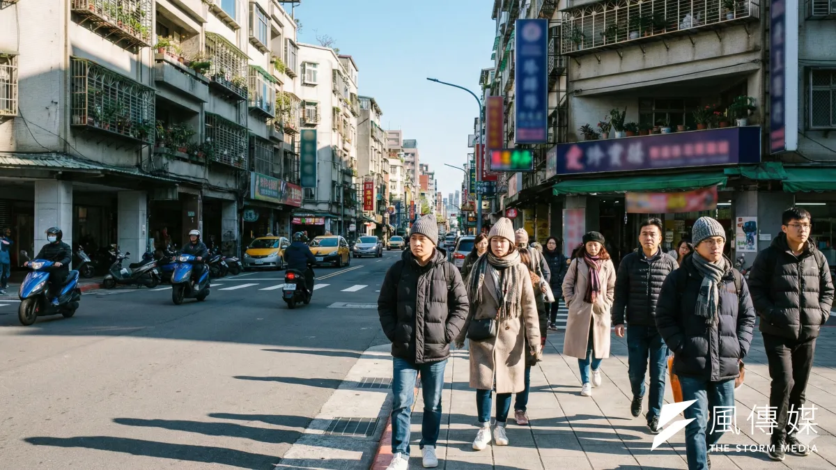 近日強烈大陸冷氣團襲台,尋找一件既能抵禦低溫、又不顯臃腫的保暖外套成為全台民眾的首要任務。(生成示意圖/智慧內容中心製)