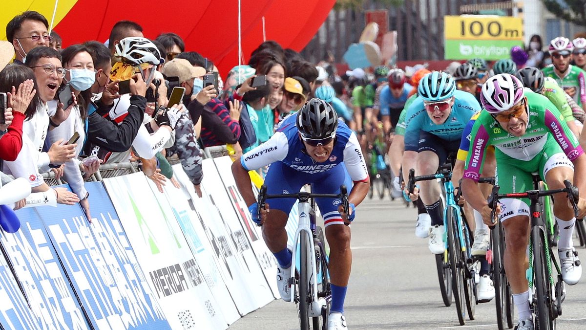 國際自由車環台賽 。(圖/客家委員會提供) 國際自由車環台賽 。(圖/客家委員會提供)