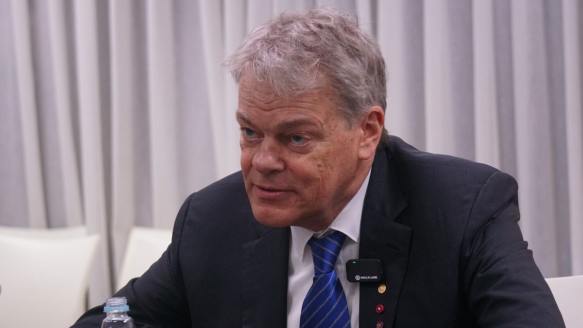 重磅專訪》人類大腦思想恐被AI綁架?諾獎得主示警2大威脅:人工智慧發展須受規範