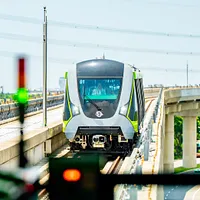 桃園メトログリーンライン列車の高架区間動態テストが成功、115年に北区間を先行開業予定。(写真/桃園市政府提供) 桃園メトログリーンライン列車の高架区間動態テストが成功、115年に北区間を先行開業予定。(写真/桃園市政府提供)