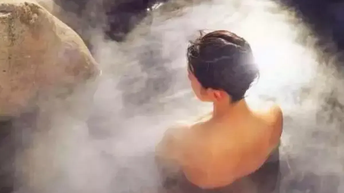 日本有著泡湯傳統。