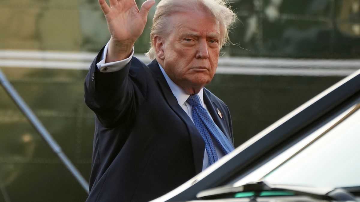 美國總統川普指示商務部長推動加速核發海底探勘與開採的商業許可。(資料照,美聯社) 美國總統川普指示商務部長推動加速核發海底探勘與開採的商業許可。(資料照,美聯社)