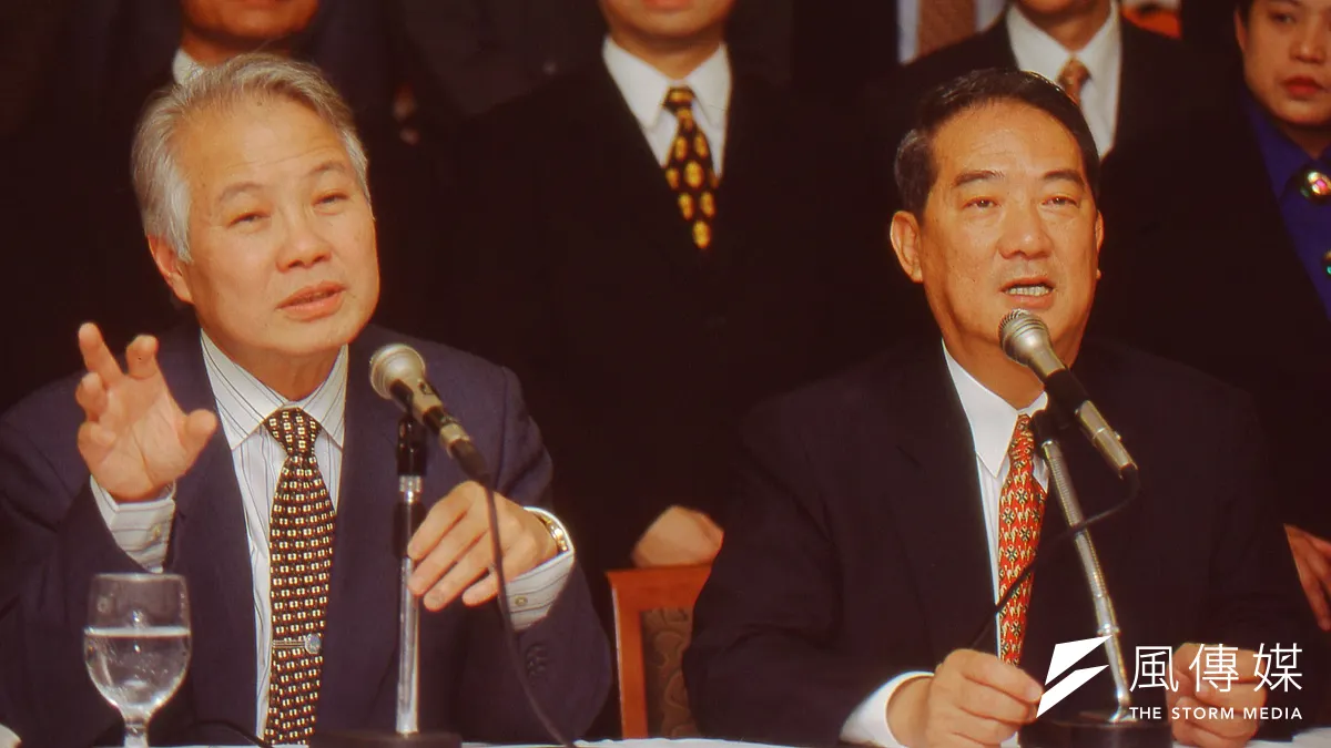 2000年總統大選,選擇張昭雄(左)擔任副手,宋楚瑜(右)歷經了不少轉折。(新新聞資料照) 2000年總統大選,選擇張昭雄(左)擔任副手,宋楚瑜(右)歷經了不少轉折。(新新聞資料照)