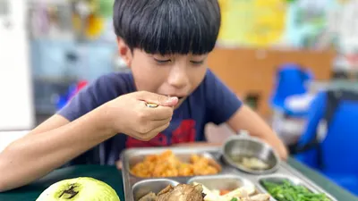 桃園市政府16日起將提供6歲以下幼童及設籍在桃園的幼童公費抽血檢驗。(資料照,圖/桃園市政府提供)