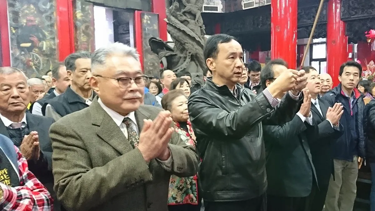 觀世音聖誕 朱立倫湧蓮寺參拜祈求市政順利