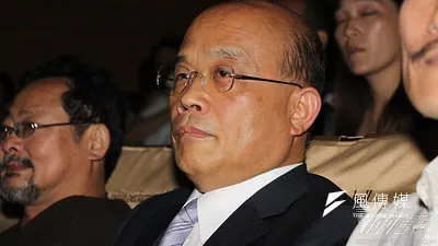 前行政院長蘇貞昌今(12)日宣布,2016不會參選總統,民進黨總統參選人幾已底定將會是黨主席蔡英文同額競選。(葉信菉攝)