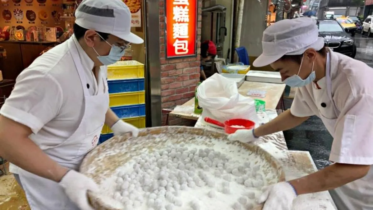 冬至吃湯圓,元宵也吃湯圓?其實「元宵」不是湯圓。(圖/食力提供)
