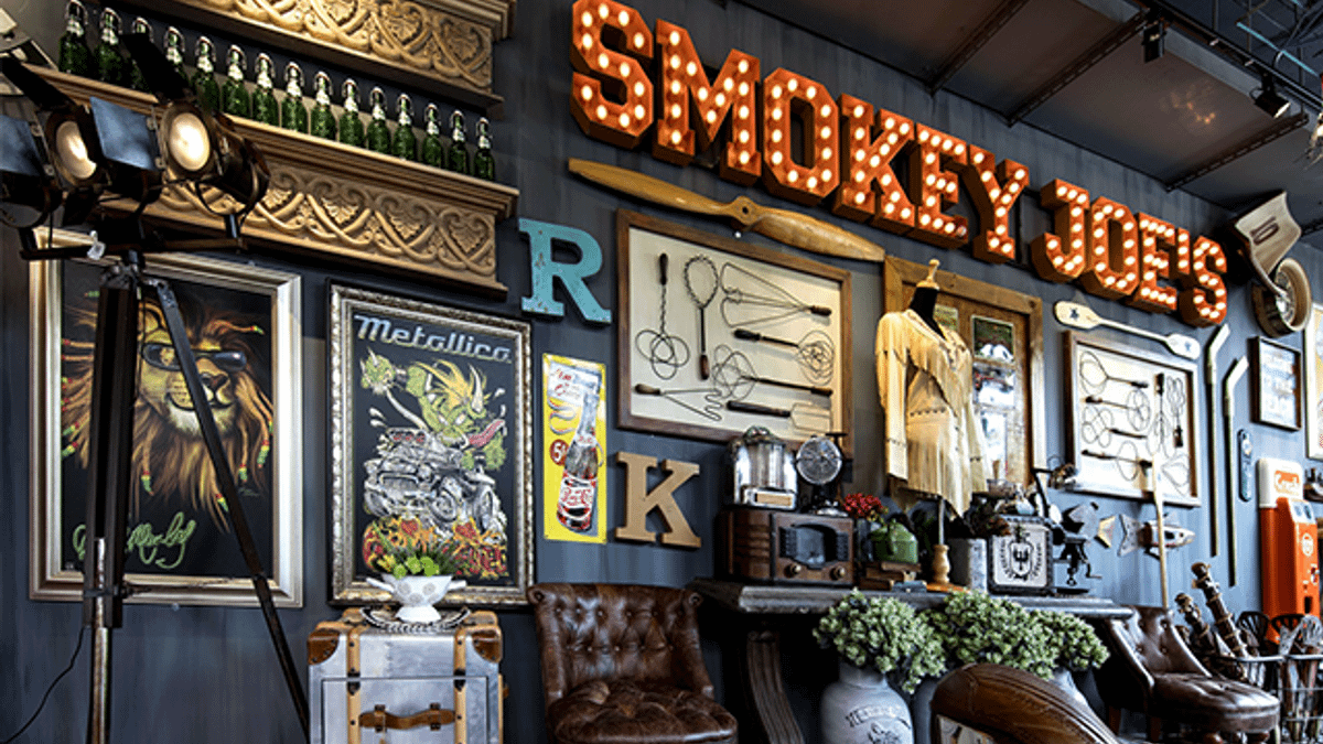 「冒煙的喬」從美國進口的調味粉檢出違規農藥環氧乙烷。(圖/翻攝自冒煙的喬餐飲官網) 「冒煙的喬」從美國進口的調味粉檢出違規農藥環氧乙烷。(圖/翻攝自冒煙的喬餐飲官網)