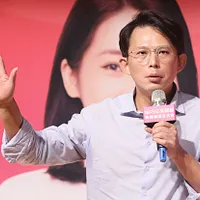 民衆党は藍白連合を選び、リコール団体と民進党陣営が仕掛けた大規模リコールは失敗に終わった。党主席・黄国昌氏(写真)への支持は急上昇している。(写真/柯承惠撮影) 民衆党は藍白連合を選び、リコール団体と民進党陣営が仕掛けた大規模リコールは失敗に終わった。党主席・黄国昌氏(写真)への支持は急上昇している。(写真/柯承惠撮影)