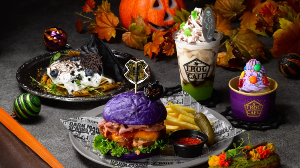 スタジオツアー東京は初のハロウィーン企画「闇の魔術のハロウィーン」を開催し、限定メニューや初開催のナイトツアー、3日間限定のホグワーツディナーなど多彩な追加コンテンツを展開する。(写真/Warner Bros. Studio Tour Tokyo – The Making of Harry Potter.提供)