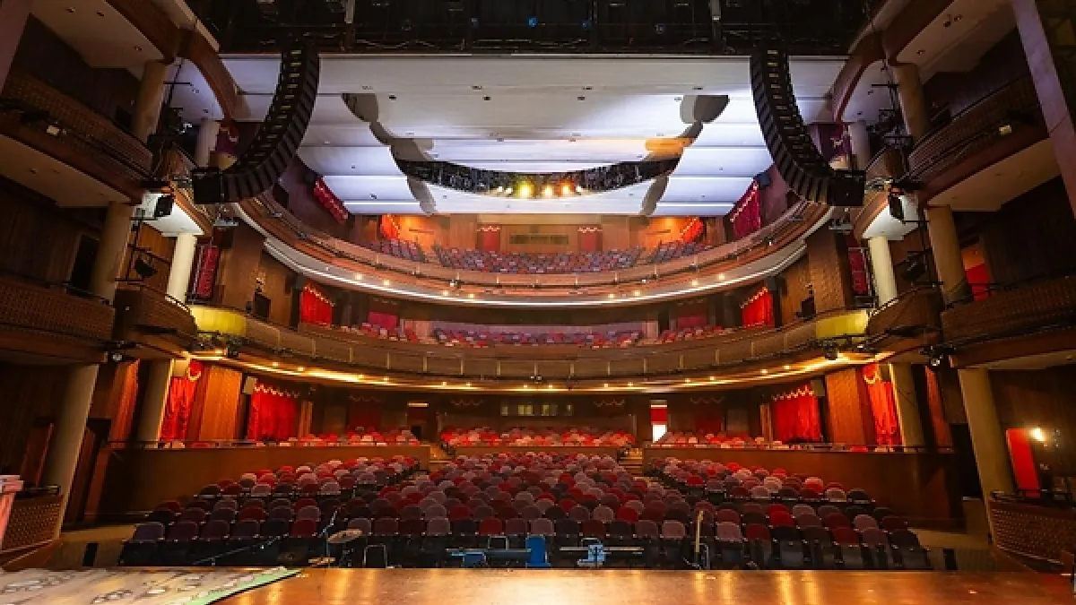 TEATER BESAR TAMAN ISMAIL MARZUKI SIMPLIFIES WIRELESS WORKFLOWS WITH SENNHEISER SPECTERA