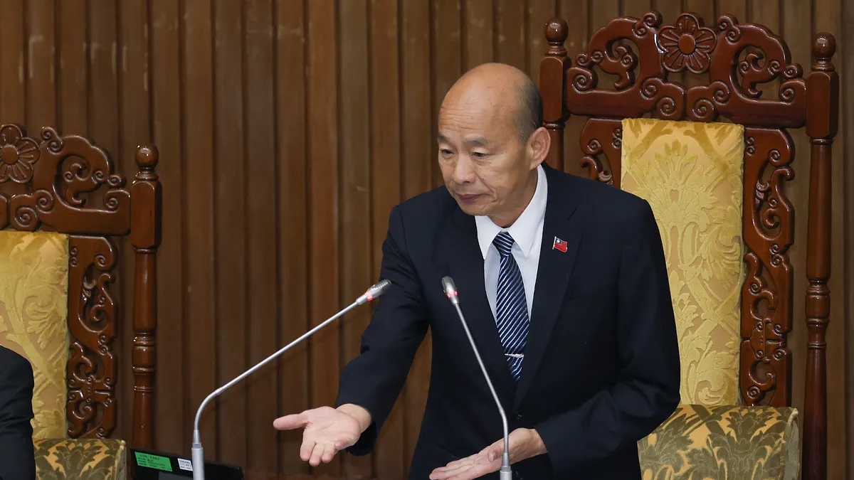 立法院長韓國瑜(見圖)針對中國通緝沈伯洋案,反批總統賴清德「自己生病卻要別人吃藥」。(資料照,陳品佑攝) 立法院長韓國瑜(見圖)針對中國通緝沈伯洋案,反批總統賴清德「自己生病卻要別人吃藥」。(資料照,陳品佑攝)