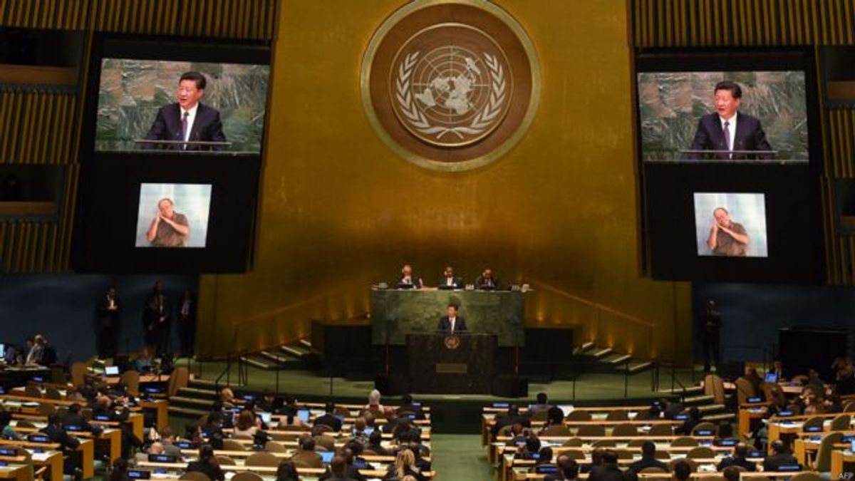 出席聯合國可持續發展峰會的中國國家主席習近平宣佈,為南南合作基金首期提供20億美元,免除最不發達國家等2015年到期債務。(BBC中文網) 出席聯合國可持續發展峰會的中國國家主席習近平宣佈,為南南合作基金首期提供20億美元,免除最不發達國家等2015年到期債務。(BBC中文網)