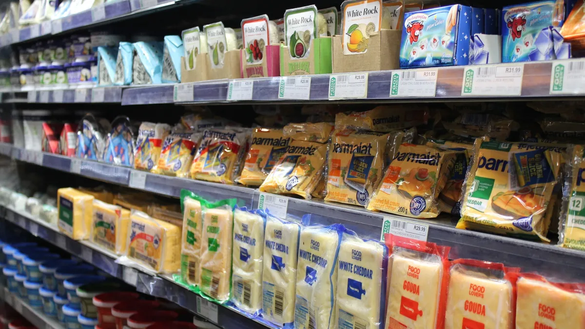 市面上充滿各類加工食品,雖非新鮮食材,卻賦予了食物另一種新的味道。示意圖。(資料照,取自pixabay)