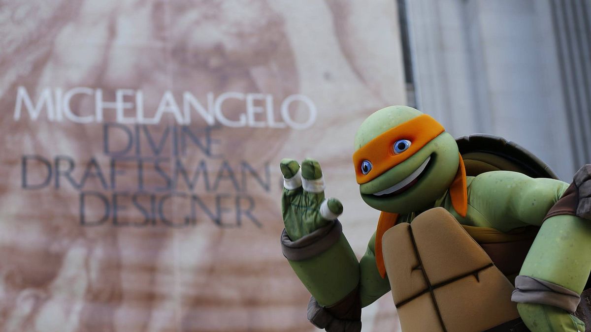 美國紐約市「家庭大使」忍者龜中的「米開朗基羅」前往大都會藝術博物館觀賞米開朗基羅展覽(翻攝紐約大都會藝術博物館) 美國紐約市「家庭大使」忍者龜中的「米開朗基羅」前往大都會藝術博物館觀賞米開朗基羅展覽(翻攝紐約大都會藝術博物館)
