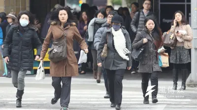 近日寒流發威,國健署建議民眾早起運動可等回溫或是採室內運動。(資料照,吳逸驊攝)