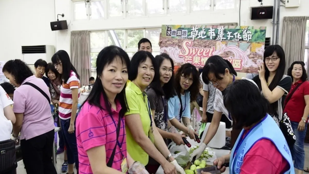 塗城公園草地市集 芒果青體驗夏季SWEET情人節