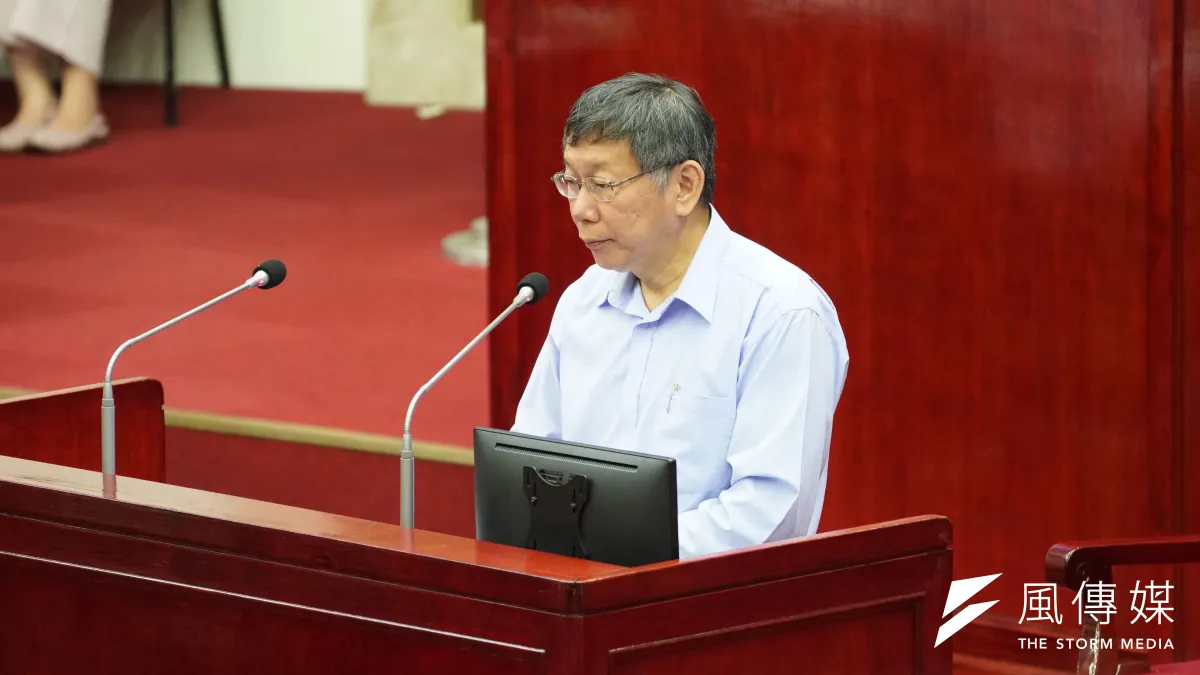 外傳台灣民眾黨有意挖角國民黨不分區立委,民眾黨主席、台北市長柯文哲8日對此表示,自己是一定沒有。(資料照,盧逸峰攝)