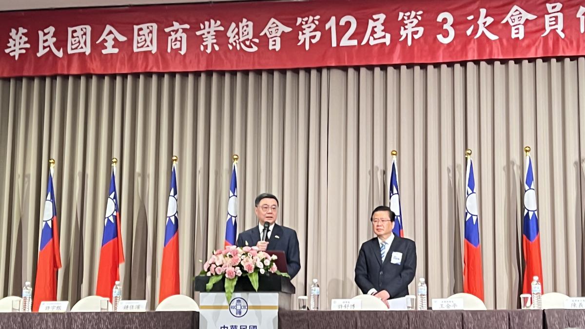 台股延長交易時間?商總許舒博曝「雙面刃」:引發辭職炒股就不見得是好事
