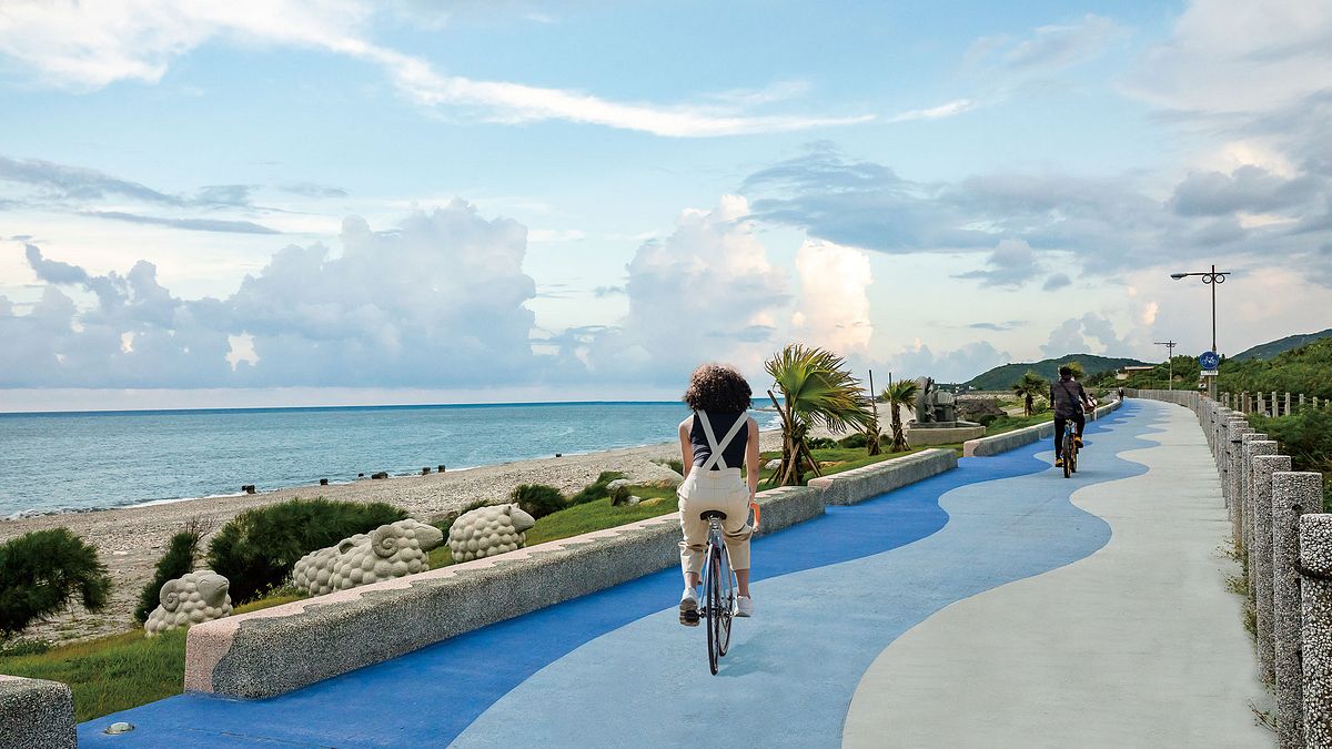 花蓮吉安光華河岸自行車道沿途風光美不勝收。(圖/宜蘭縣政府教育處提供) 花蓮吉安光華河岸自行車道沿途風光美不勝收。(圖/宜蘭縣政府教育處提供)