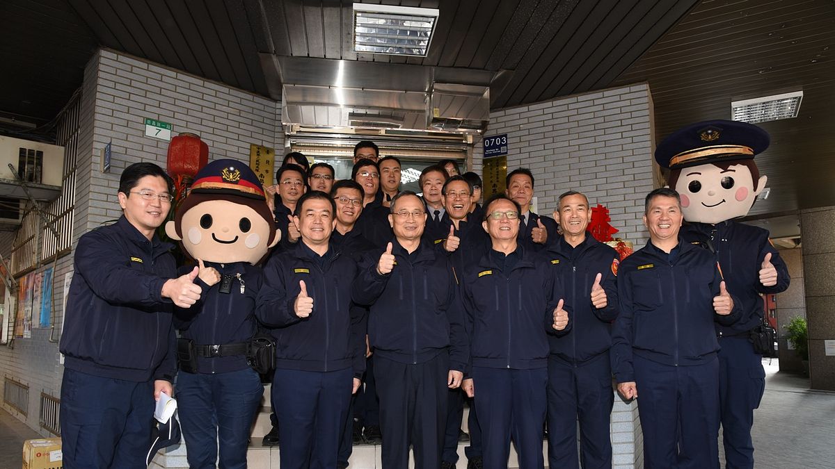 「重要節日加強安全維護工作」日前正式展開,警政署長陳家欽慰勉北市警察同仁。(台北市警察局提供) 「重要節日加強安全維護工作」日前正式展開,警政署長陳家欽慰勉北市警察同仁。(台北市警察局提供)