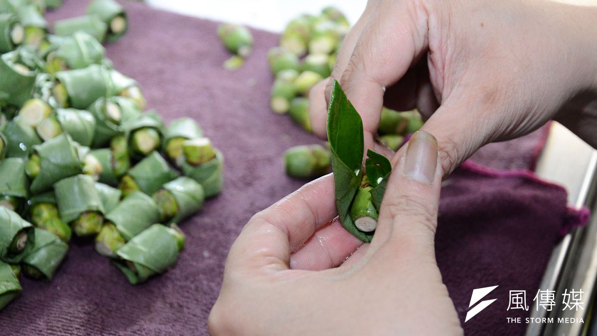 檳榔穩居我國種植面積最大果品,面積廣達4萬2661公頃。不過,國內每年死於口腔癌的患者也高達近3000人。(龍德成攝) 檳榔穩居我國種植面積最大果品,面積廣達4萬2661公頃。不過,國內每年死於口腔癌的患者也高達近3000人。(龍德成攝)