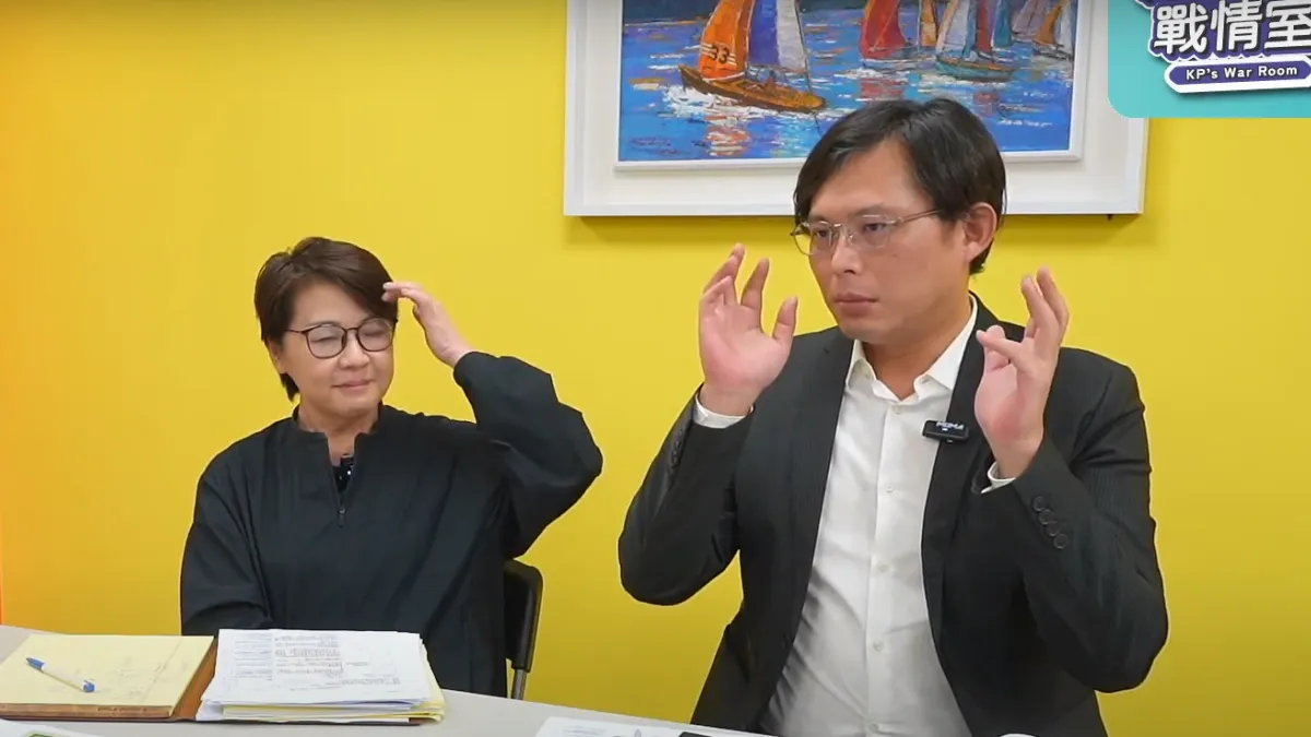 民眾黨預計明日公布2024立委選舉不分區名單,其中前2席預計由柯文哲競選總幹事黃珊珊(左)、前立委黃國昌(右)擔任。(資料照,取自33直播影片)