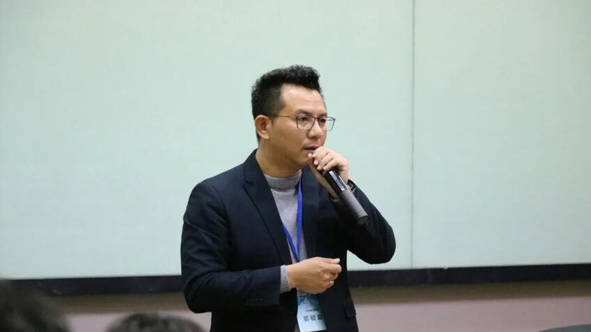 台鹽綠能在台南推動上千公頃的漁電共生,與廠商之間的金流越南台商郭毓庭牽涉其中。(資料照,取自越南平陽省台灣商會臉書粉專) 台鹽綠能在台南推動上千公頃的漁電共生,與廠商之間的金流越南台商郭毓庭牽涉其中。(資料照,取自越南平陽省台灣商會臉書粉專)