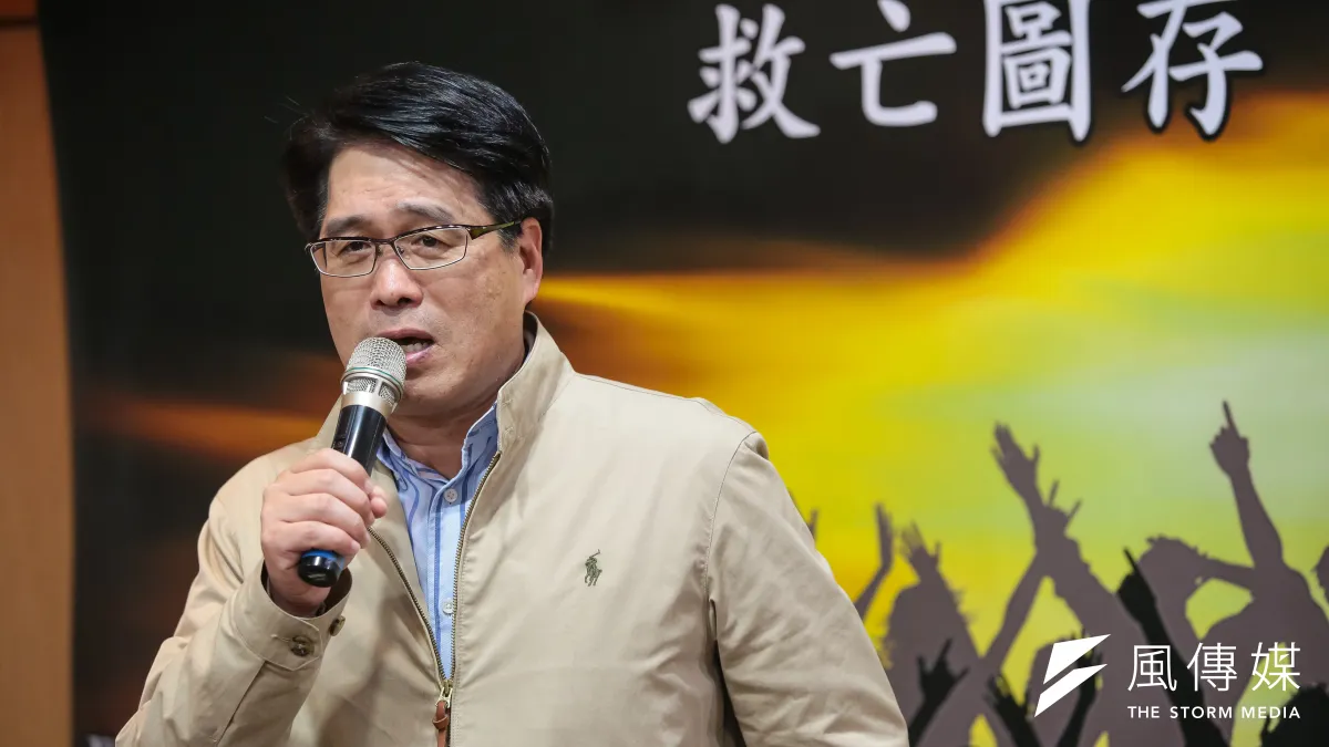 針對2020總統大選,民進黨主席候選人、台灣民意基金會董事長游盈隆27日說,民進黨作為台灣主要政黨,不可能放棄總統提名,自甘為「配角」,去跟別人搭檔。(顏麟宇攝)