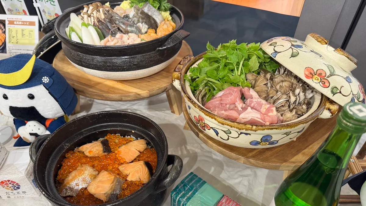 試食した貝塚課長、須賀主事、小堀技師はいずれも「せり鍋」「はらこ飯」「痛風鍋」の滋味を語りながら、宮城の豊かな食文化を改めて実感していた。(写真/風傳媒撮影) 試食した貝塚課長、須賀主事、小堀技師はいずれも「せり鍋」「はらこ飯」「痛風鍋」の滋味を語りながら、宮城の豊かな食文化を改めて実感していた。(写真/風傳媒撮影)