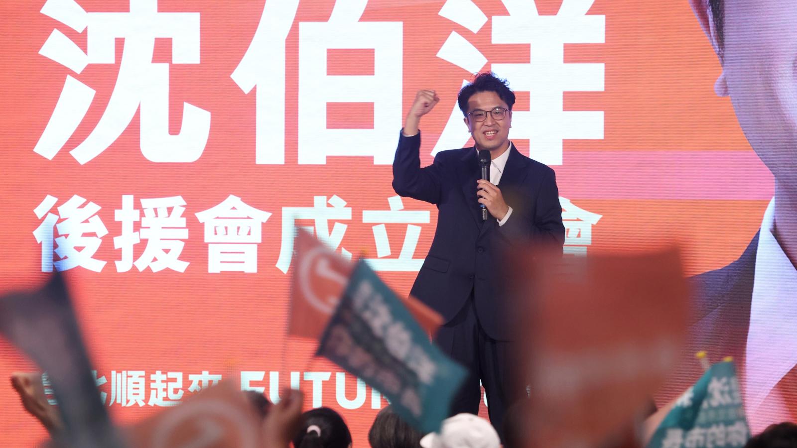 沈伯洋昔批普發1萬是「先窮台再統一」 黃揚明酸:現在是先窮台再獨立?