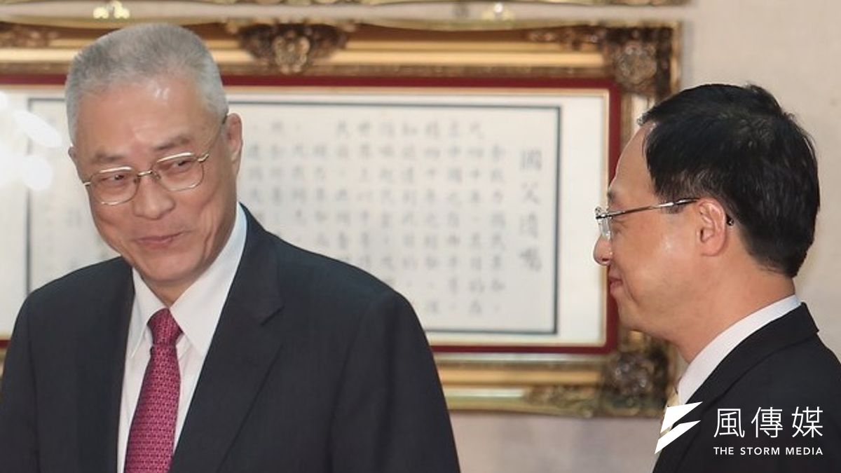 根據TVBS民調,副總統吳敦義民調落後蔡英文3成9,被譏評為「C段班」 根據TVBS民調,副總統吳敦義民調落後蔡英文3成9,被譏評為「C段班」