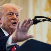 米トランプ政権は先日、米国内で生産を行っていないメモリメーカーに対し、100%の関税を課す可能性があると言及した。(写真/AP通信提供) 米トランプ政権は先日、米国内で生産を行っていないメモリメーカーに対し、100%の関税を課す可能性があると言及した。(写真/AP通信提供)
