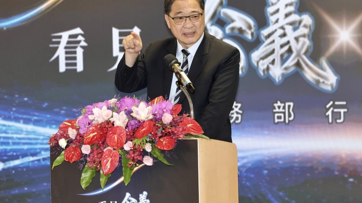 黃丙喜、張其祿觀點:吹牛記得打草稿─政務官應修統計學?!